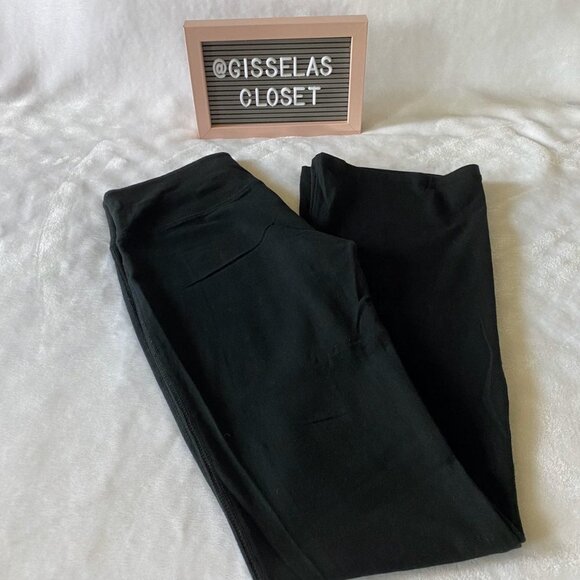 𝅺NEW York and Company Black XS leggings - Picture 4 of 4